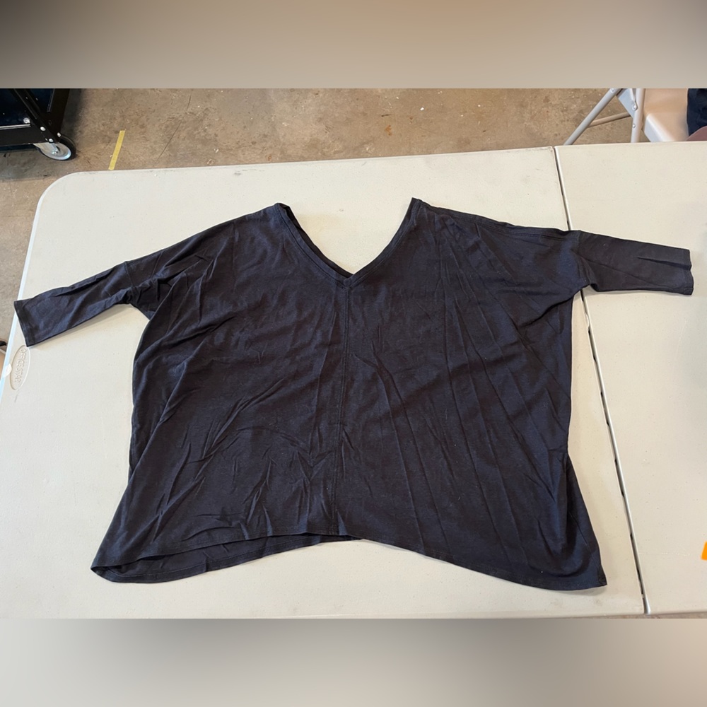 Scoop NYC Blue Asymmetrical Long Sleeve Blouse